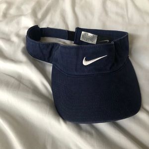 Vintage Nike Visor